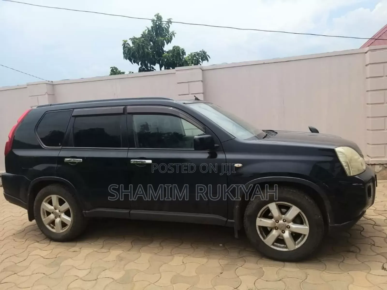 Nissan X-Trail 2.0 Petrol XE 2010 Black