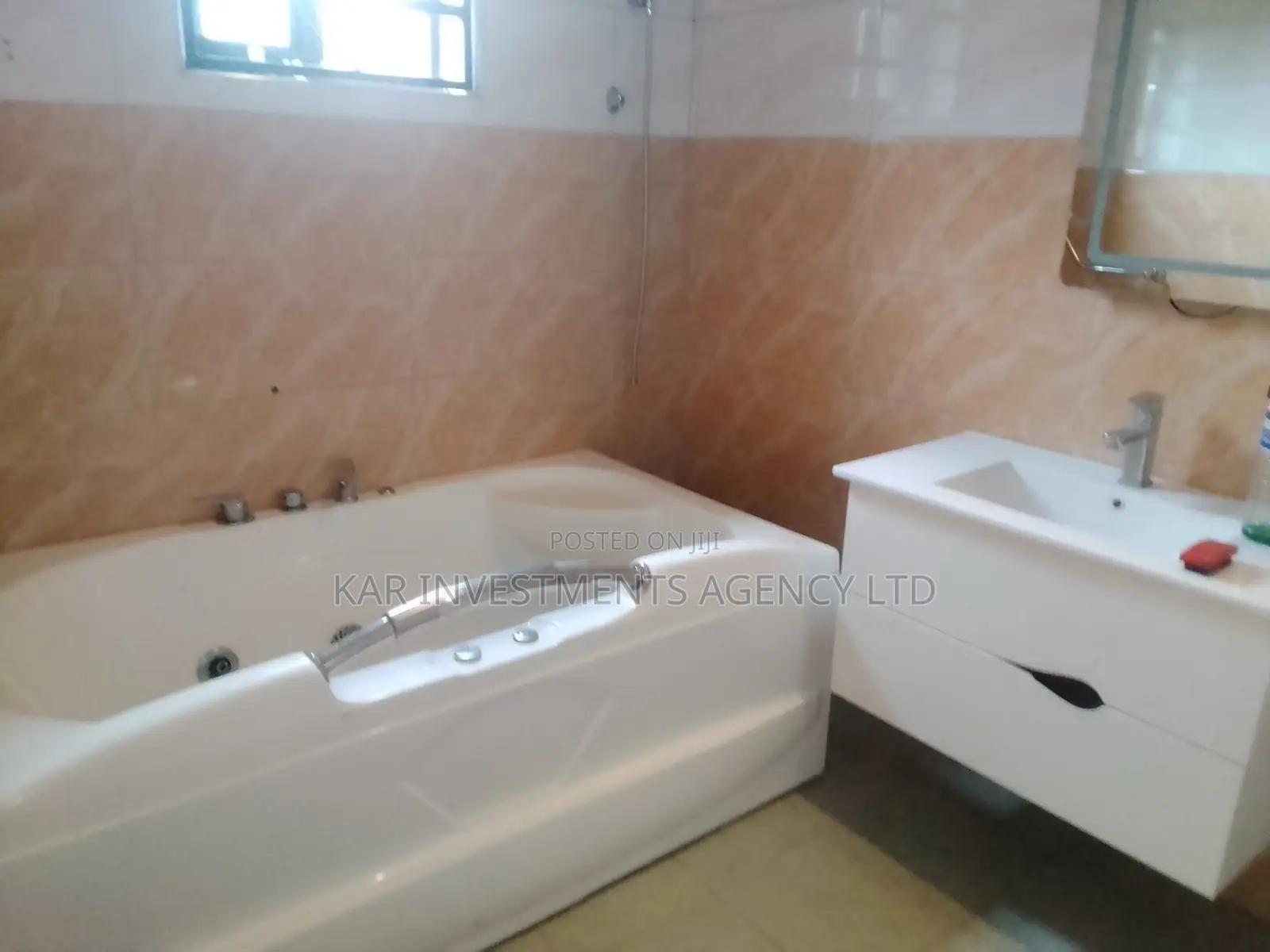Furnished 5bdrm Mansion in Andre Kintu Estate, Central Division