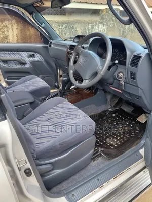 Toyota Land Cruiser Prado 2001 Pearl