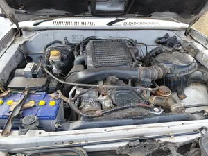 Toyota Land Cruiser Prado 2001 Pearl