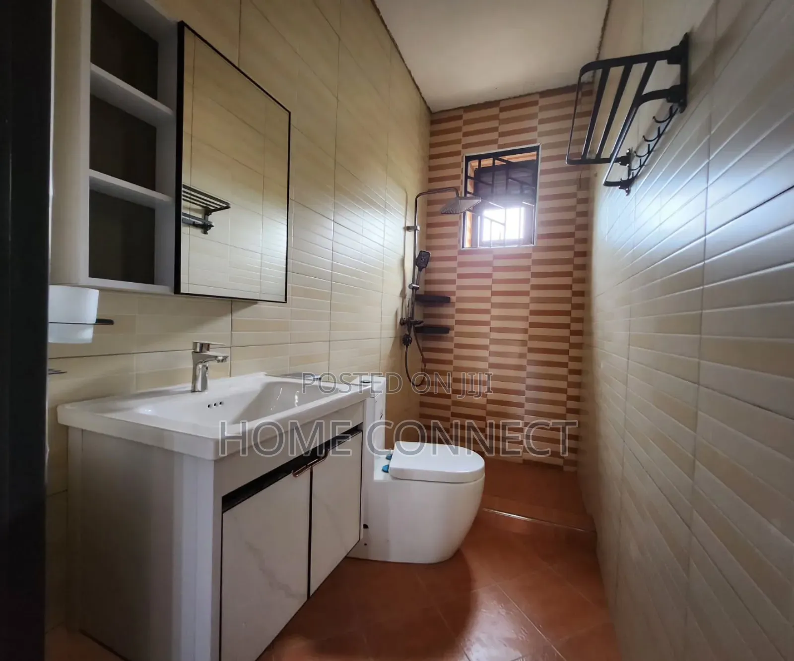 2bdrm Apartment in Kyebando, Central Division for rent