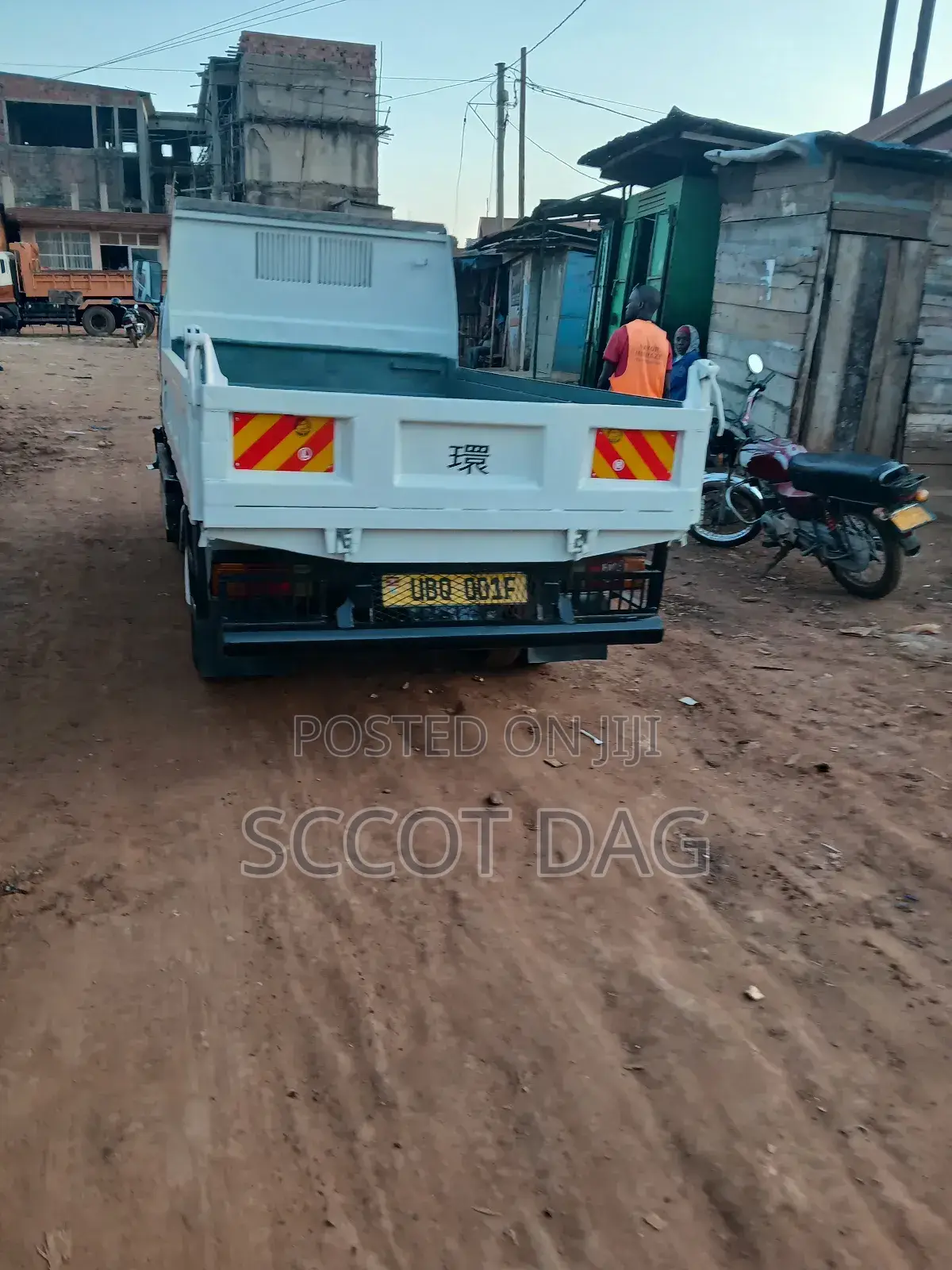 Daihatsu Delta 1998 White