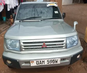 Mitsubishi Pajero IO 2003 Gray