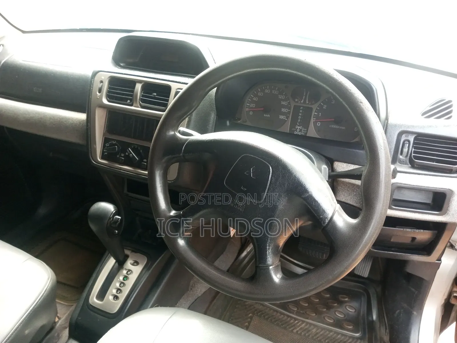 Mitsubishi Pajero IO 2003 Gray