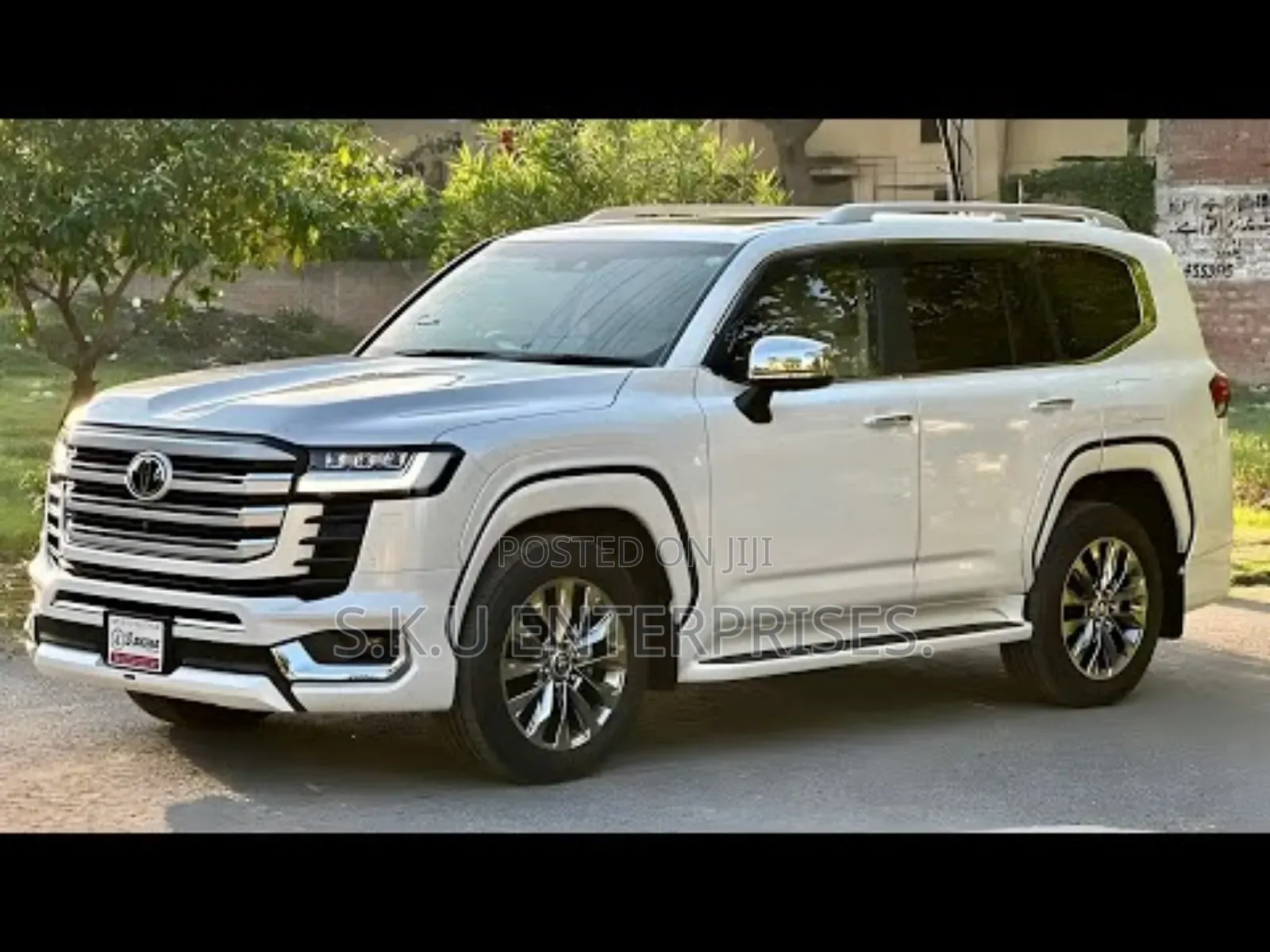 Landcruiser For Hire