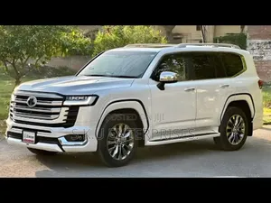 Landcruiser For Hire