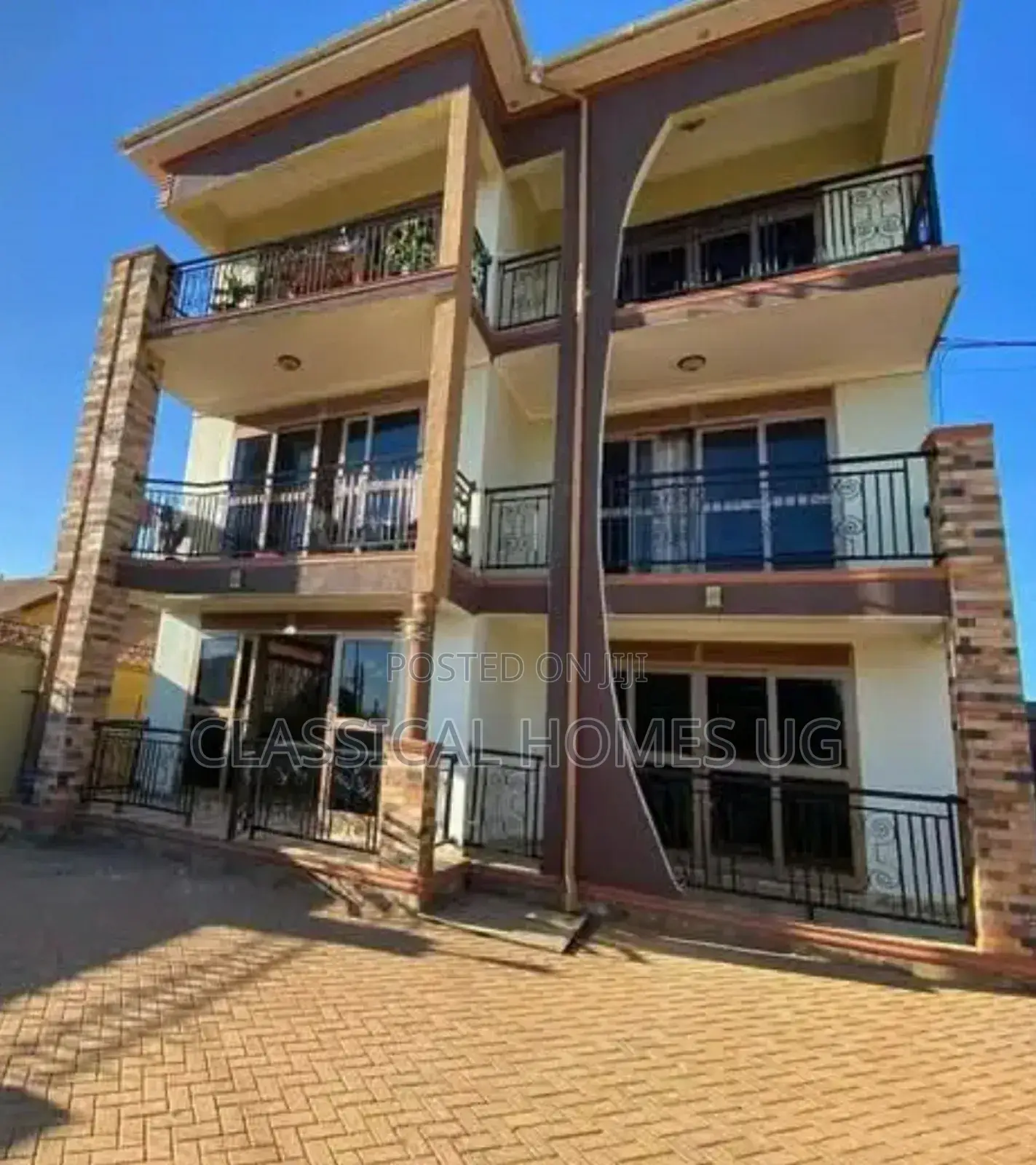 3bdrm Apartment in Muyenga, Central Division for rent