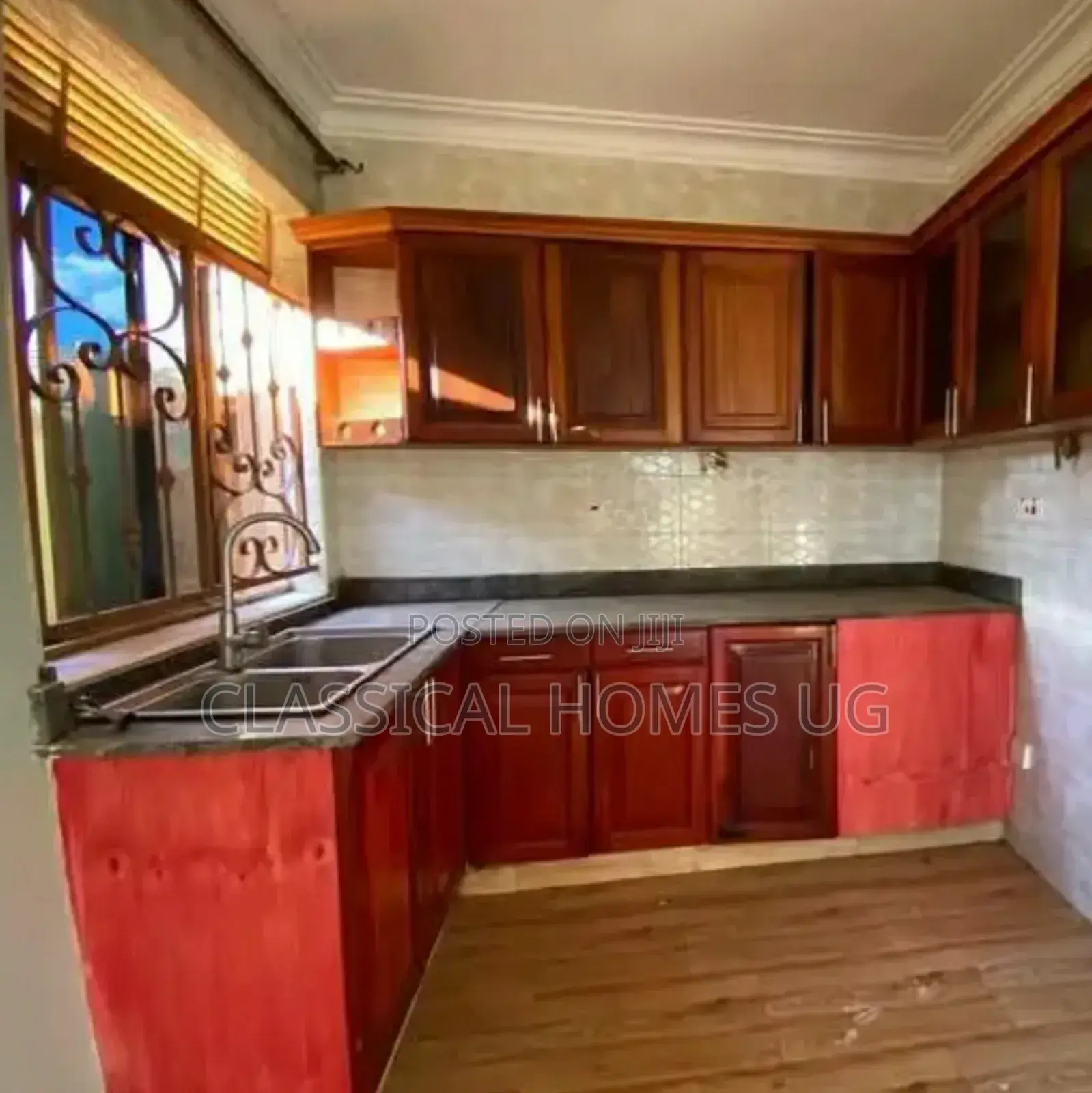 3bdrm Apartment in Muyenga, Central Division for rent