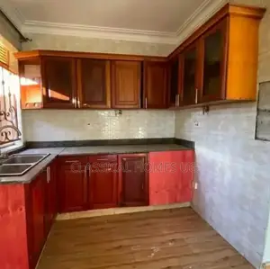 3bdrm Apartment in Muyenga, Central Division for rent
