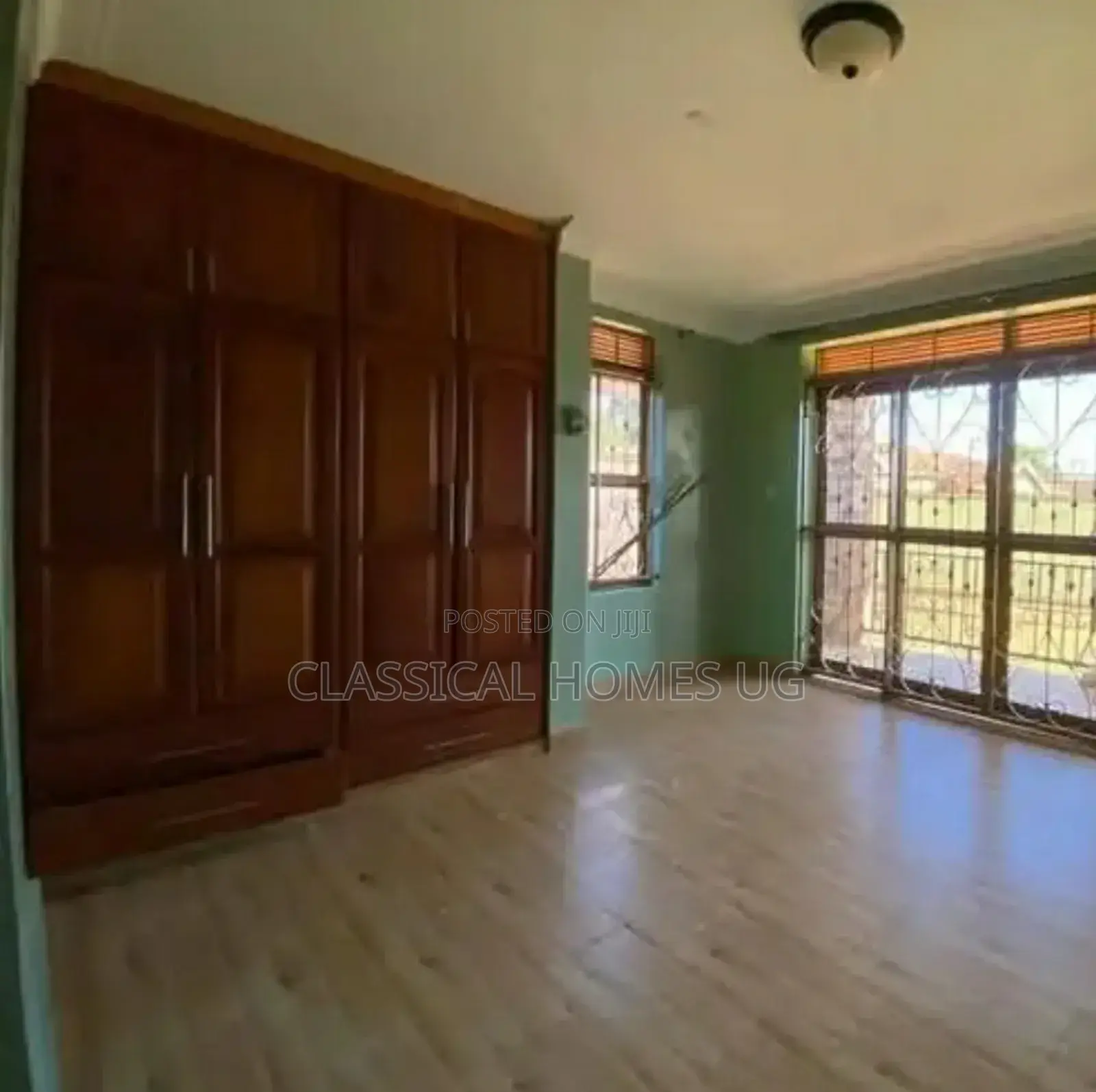 3bdrm Apartment in Muyenga, Central Division for rent
