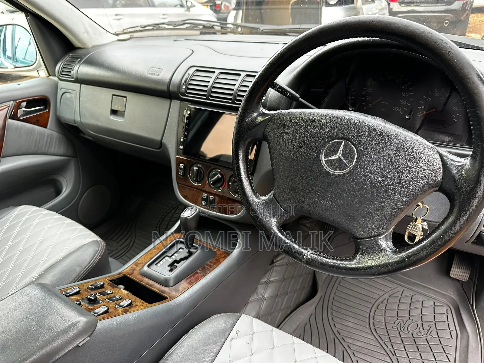 Mercedes-Benz M Class ML 320 2005 Silver