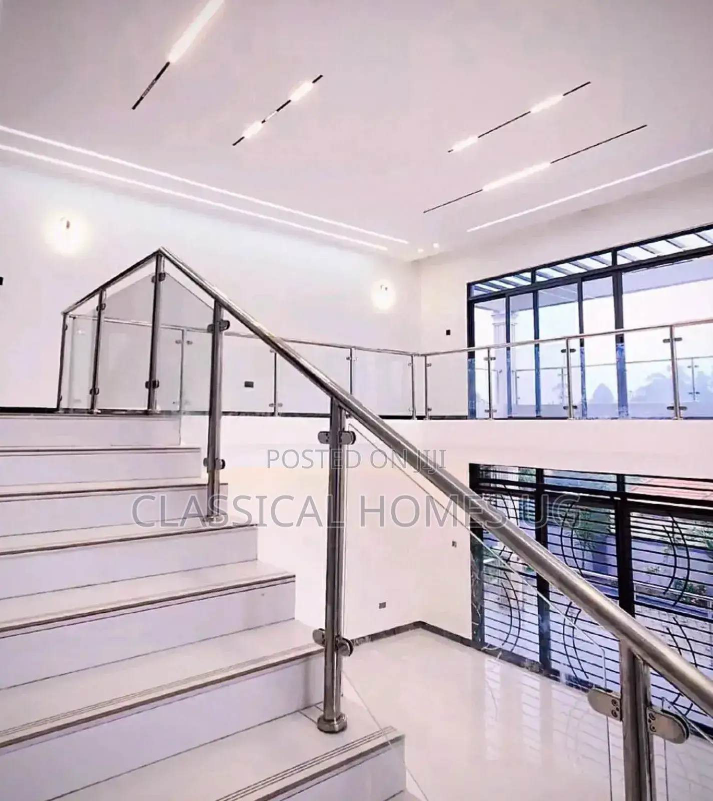 5bdrm Duplex in Lubowa Entebbe Road, Central Division for rent