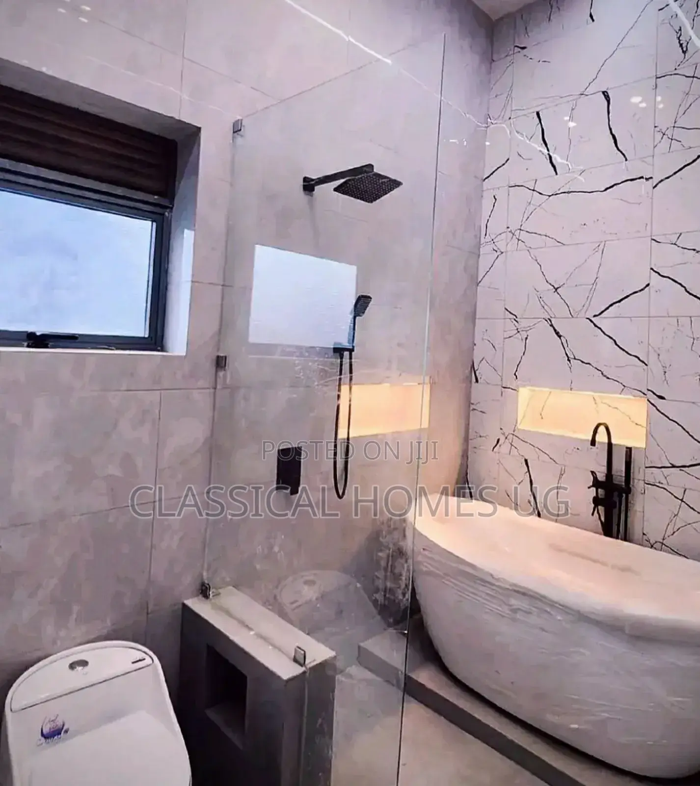 5bdrm Duplex in Lubowa Entebbe Road, Central Division for rent