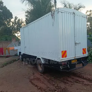 Boxbody Isuzu