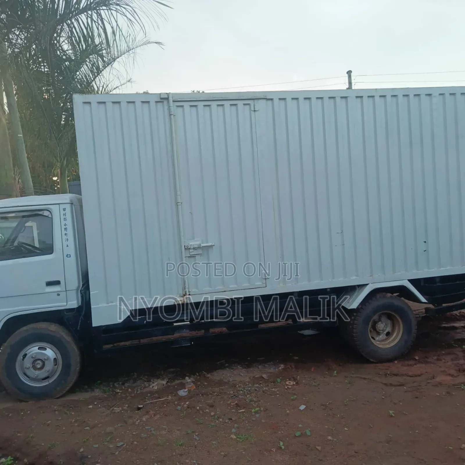 Boxbody Isuzu
