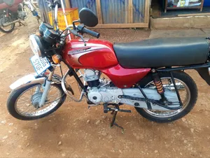 Bajaj Boxer 100 2024 Red