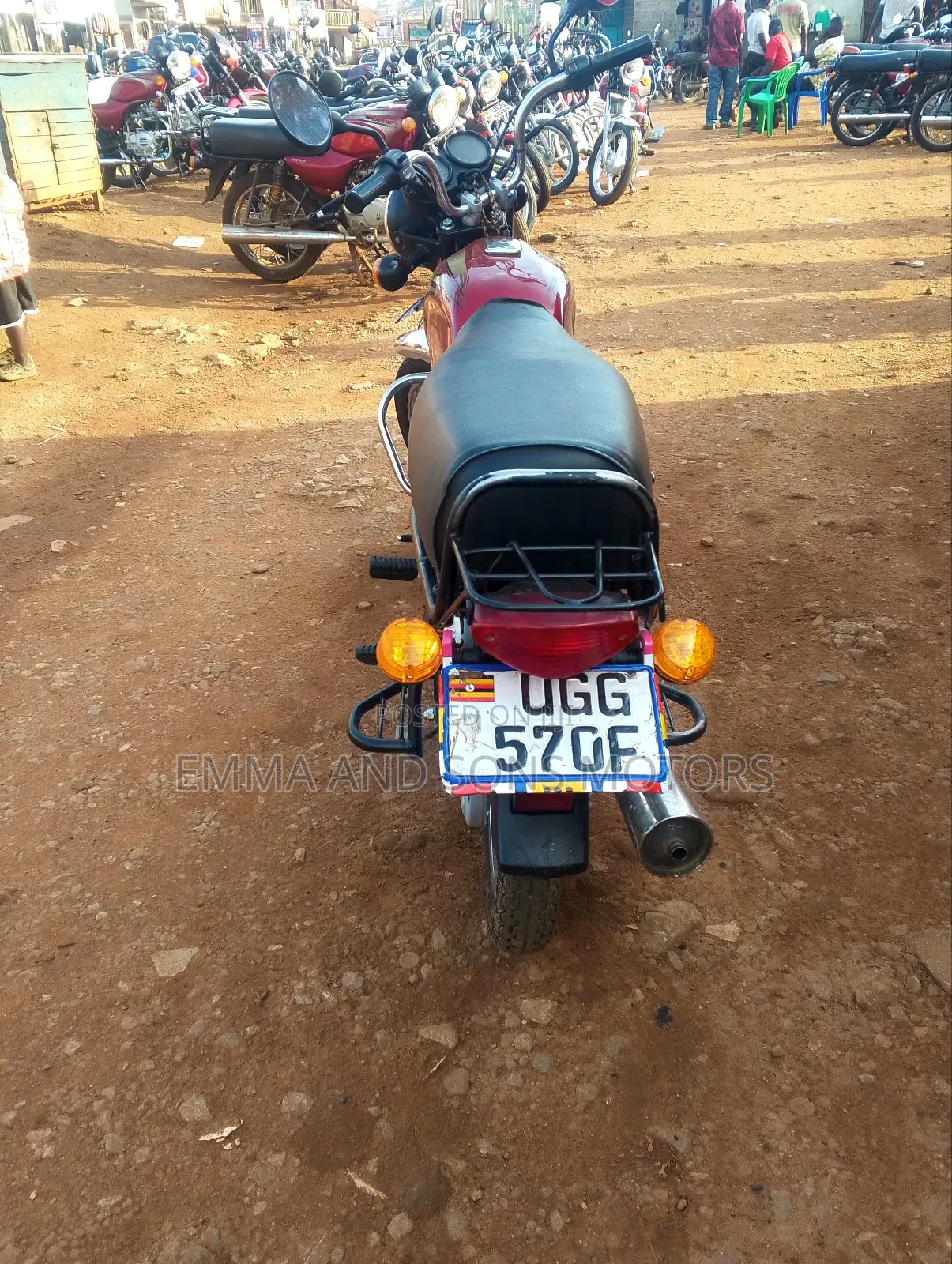 Bajaj Boxer 100 2024 Red
