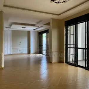 5bdrm Duplex in Lubowa Entebbe Road, Central Division for rent