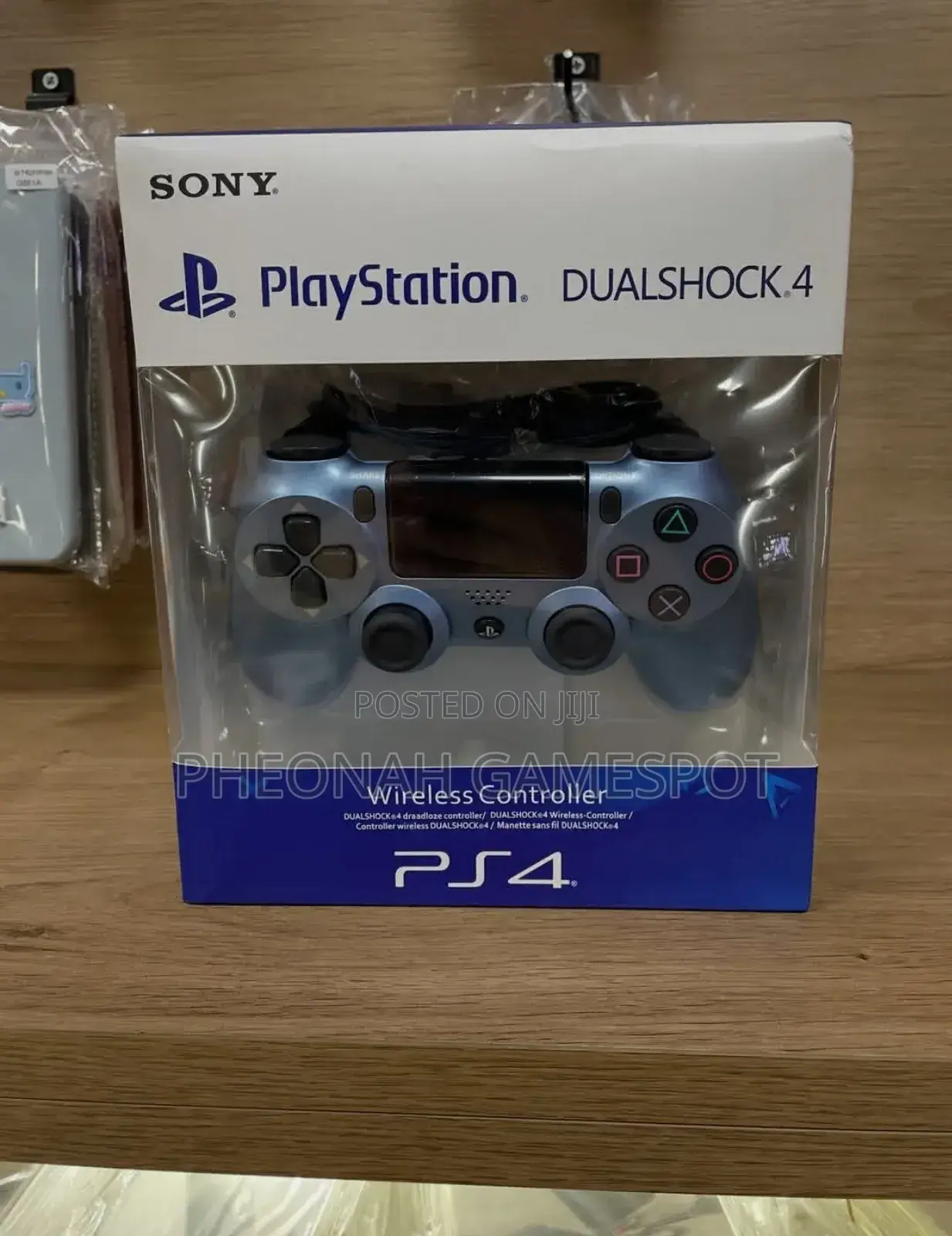 Brand New Ps4 Controllers: So Smart, So Clean, So Strong,So Sharp,