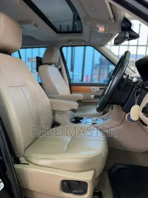 Land Rover Discovery 2013 Black