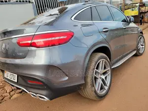 Mercedes-Benz GLE-Class GLE 350d 4MATIC 2017 Gray