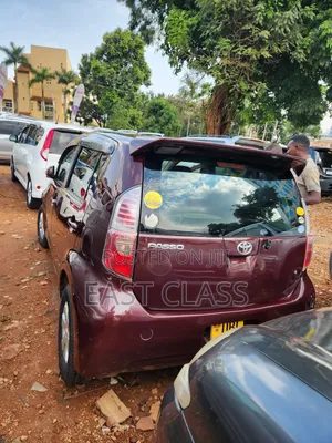 Toyota Passo 1.0 FWD 2009 Maroon