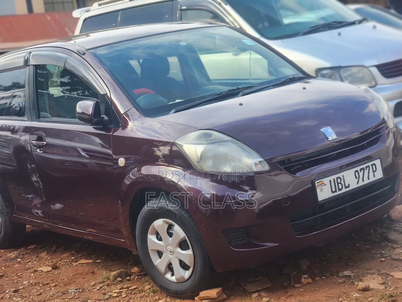 Toyota Passo 1.0 FWD 2009 Maroon