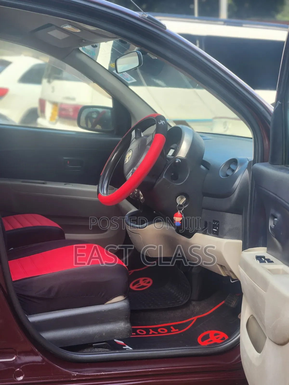 Toyota Passo 1.0 FWD 2009 Maroon