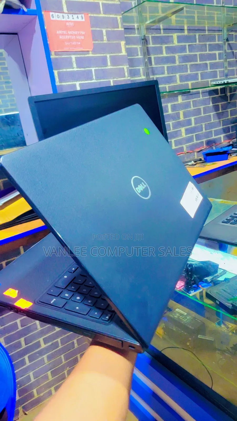 Laptop Dell Wyse 5470 4GB Intel Celeron SSD 160GB