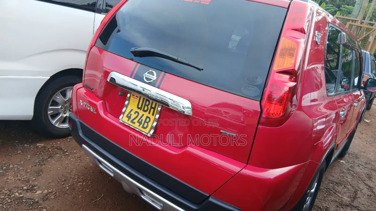 Nissan X-Trail 2009 Red