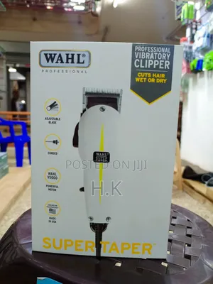 Wahl Super Taper Professional Vibratory Clipper.