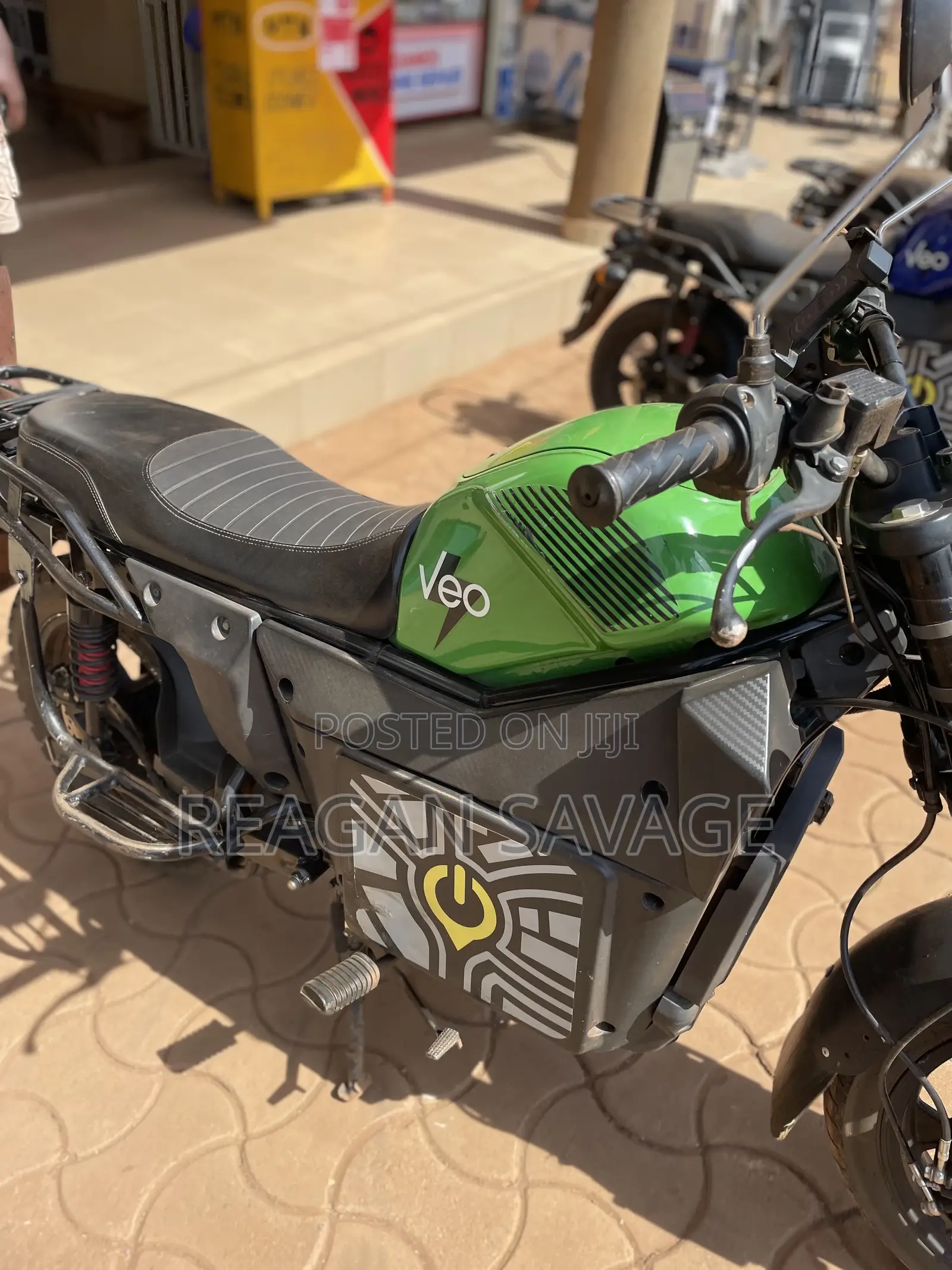 New Bajaj Boxer 100 2025 Green