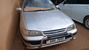 Toyota Caldina 2001 Silver