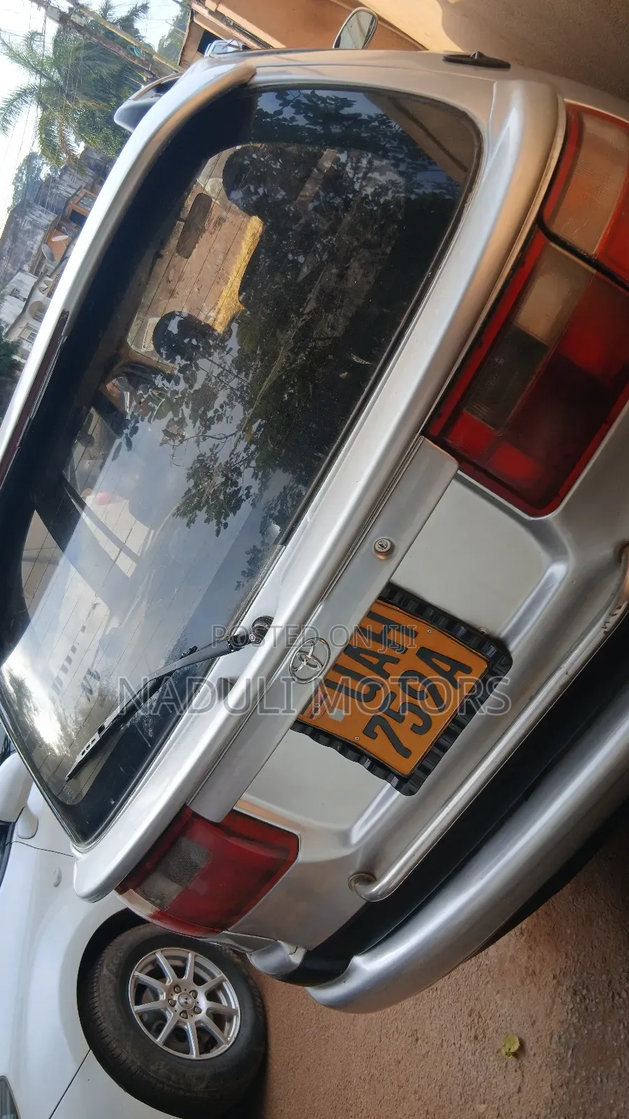 Toyota Caldina 2001 Silver