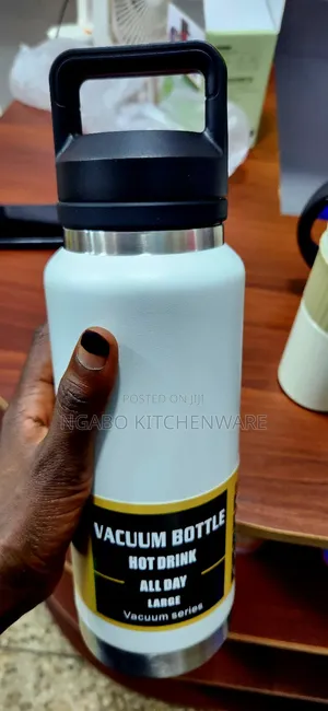 Vaccum Bottle