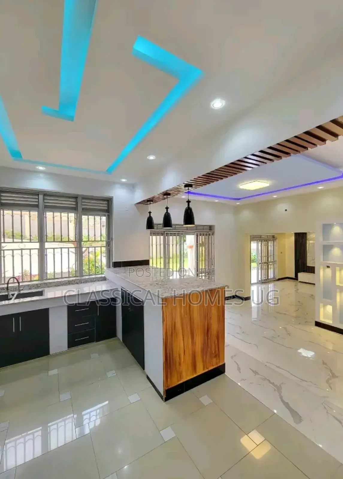 5bdrm Duplex in Kyanja, Central Division for rent