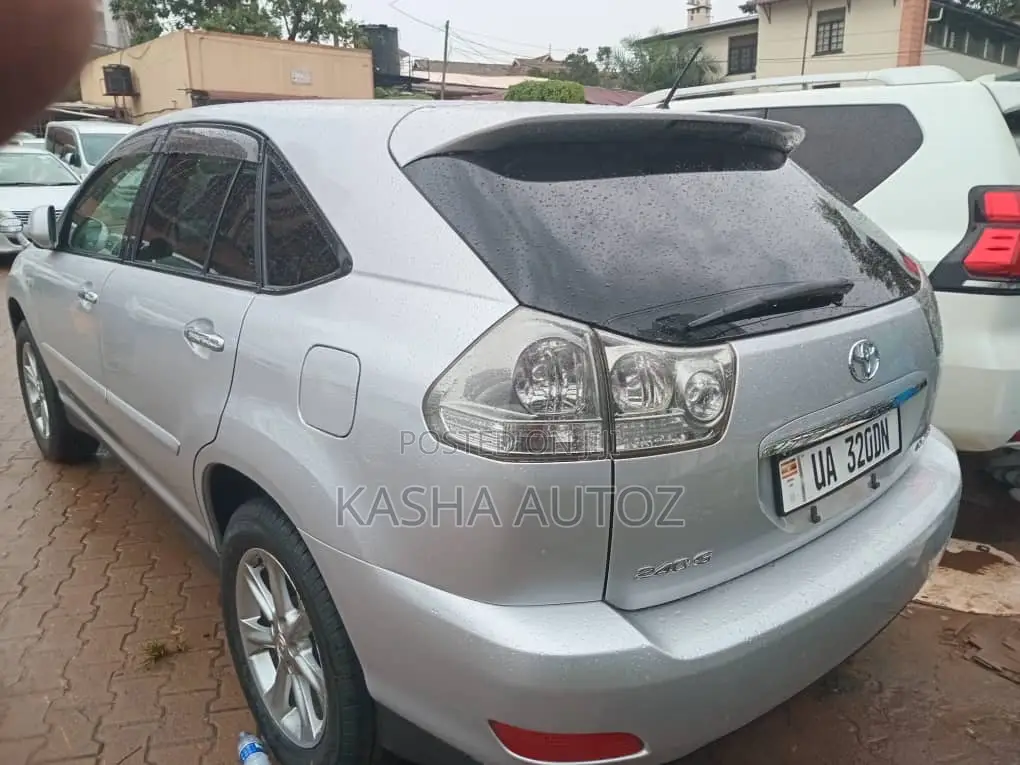 Toyota Harrier 2008 Silver