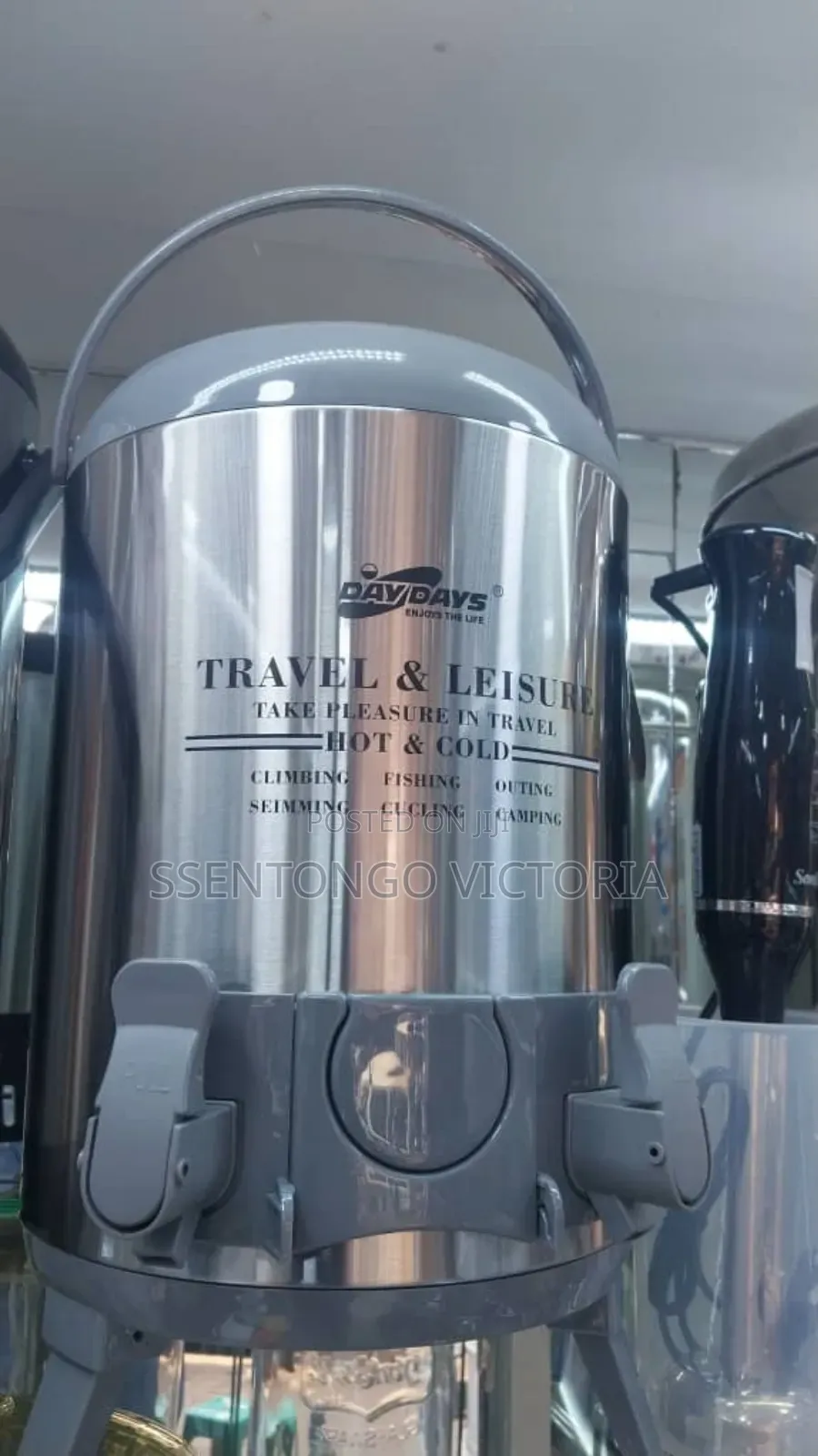 Travel and Leisure Single Flask
