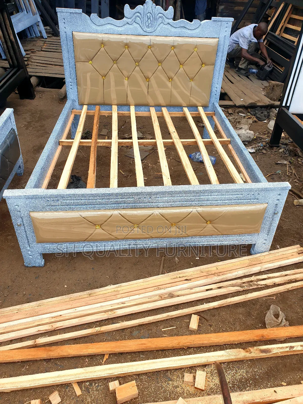 Multi Coloured Bed 5x6