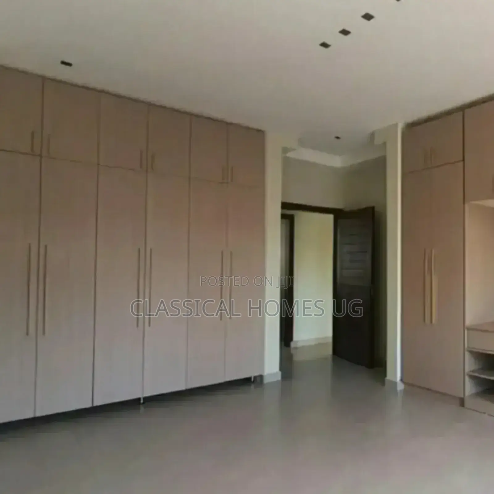 3bdrm Apartment in Kisaasi, Central Division for rent