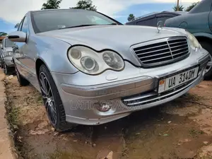 Mercedes-Benz C180 2004 Silver