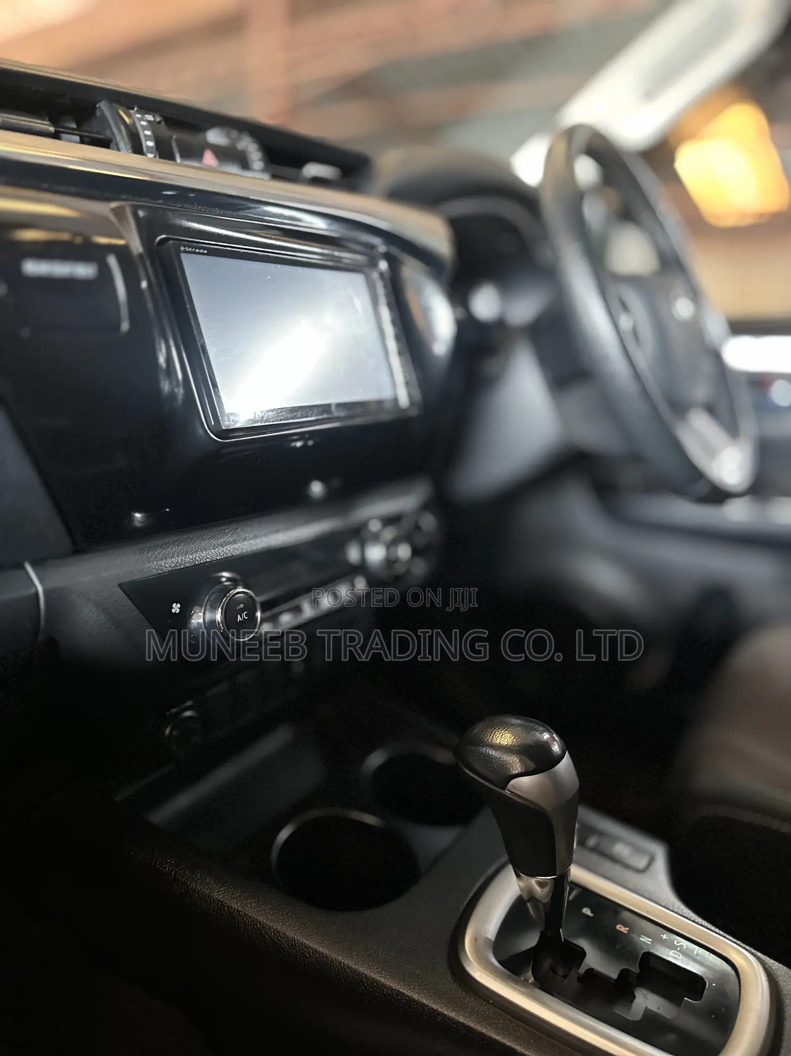 Toyota Hilux Revo Double Cab Deisel 2.8 AWD 2018 White