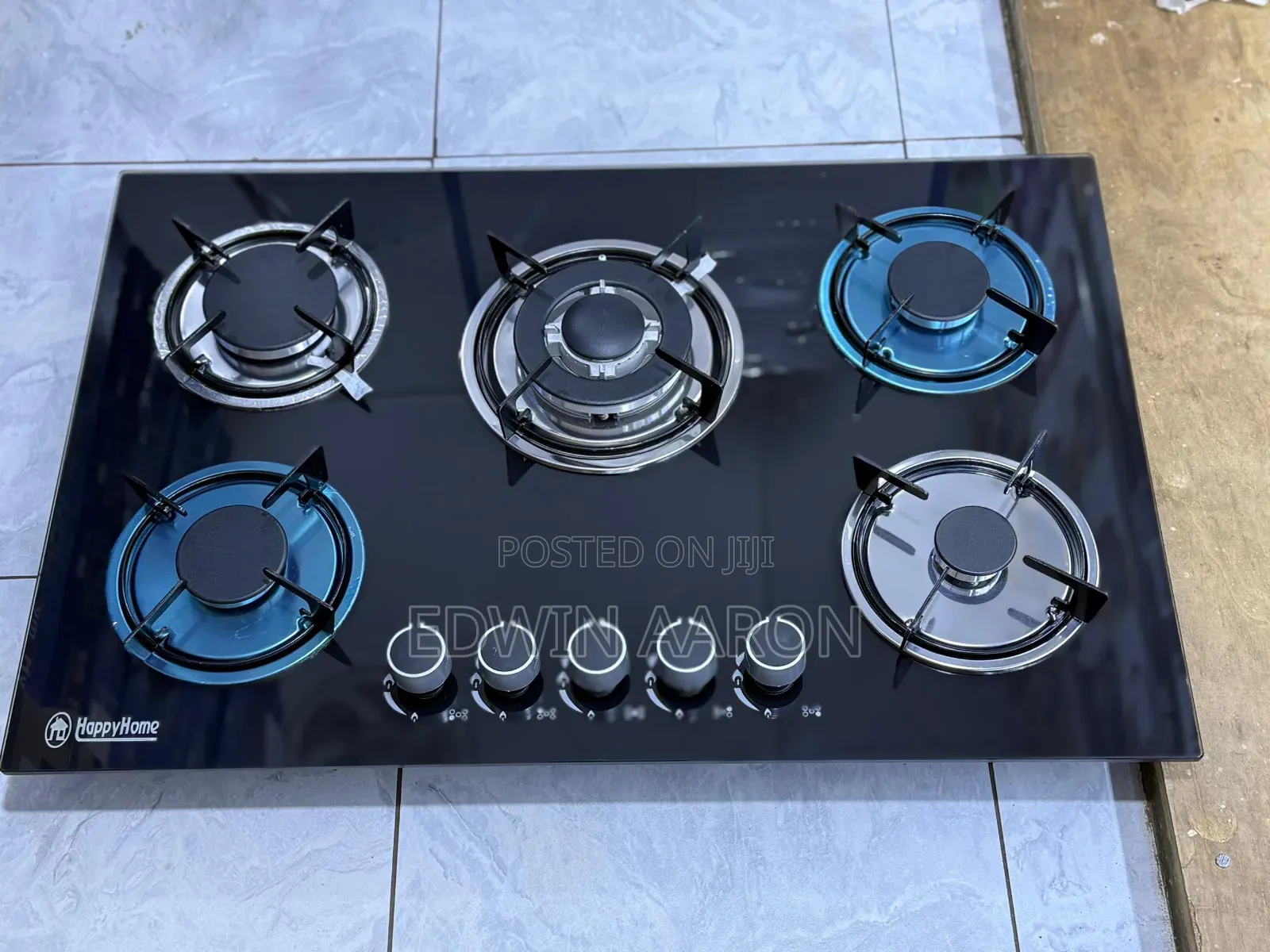 In-Built 5 Gas Burners Hob