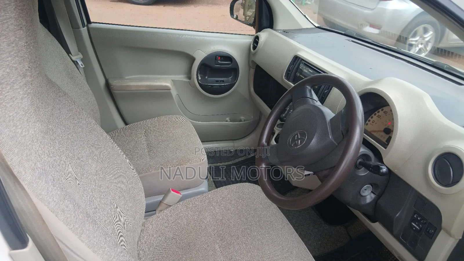 Toyota Passo 2010 White