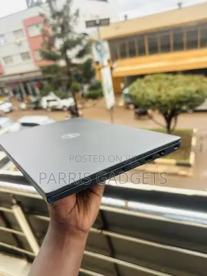 Laptop Dell Latitude 7290 8GB Intel Core i7 SSD 256GB