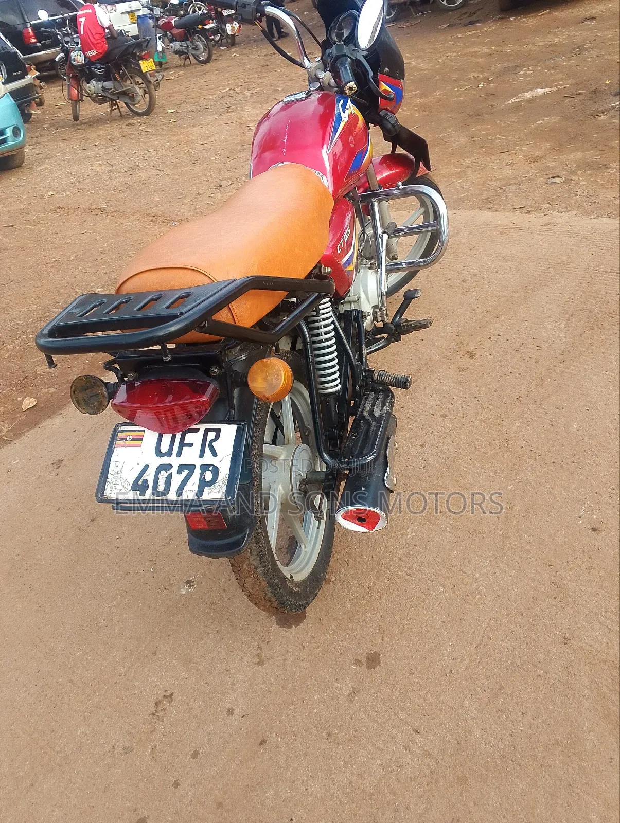 Bajaj Boxer 125 2023 Red