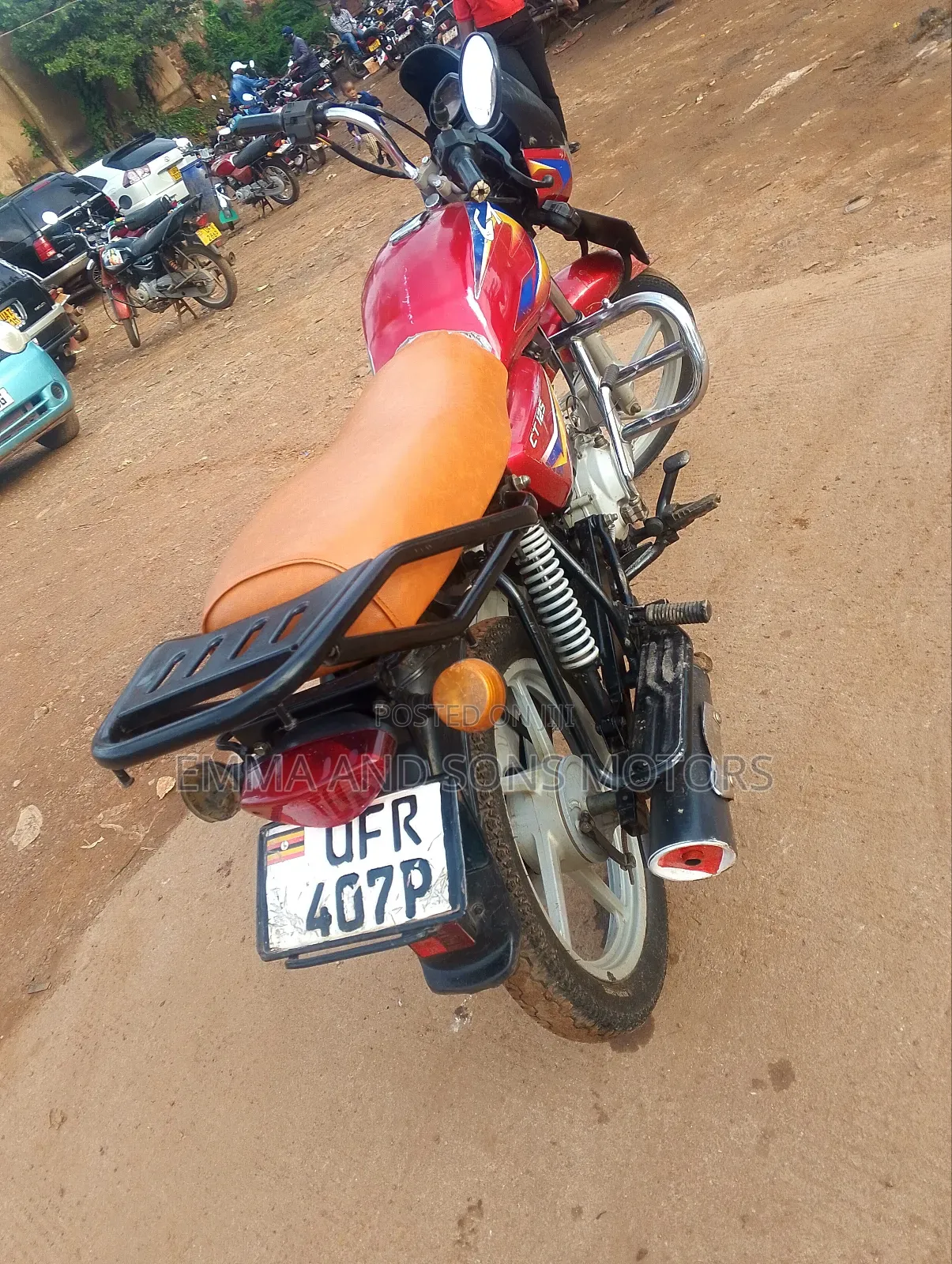 Bajaj Boxer 125 2023 Red