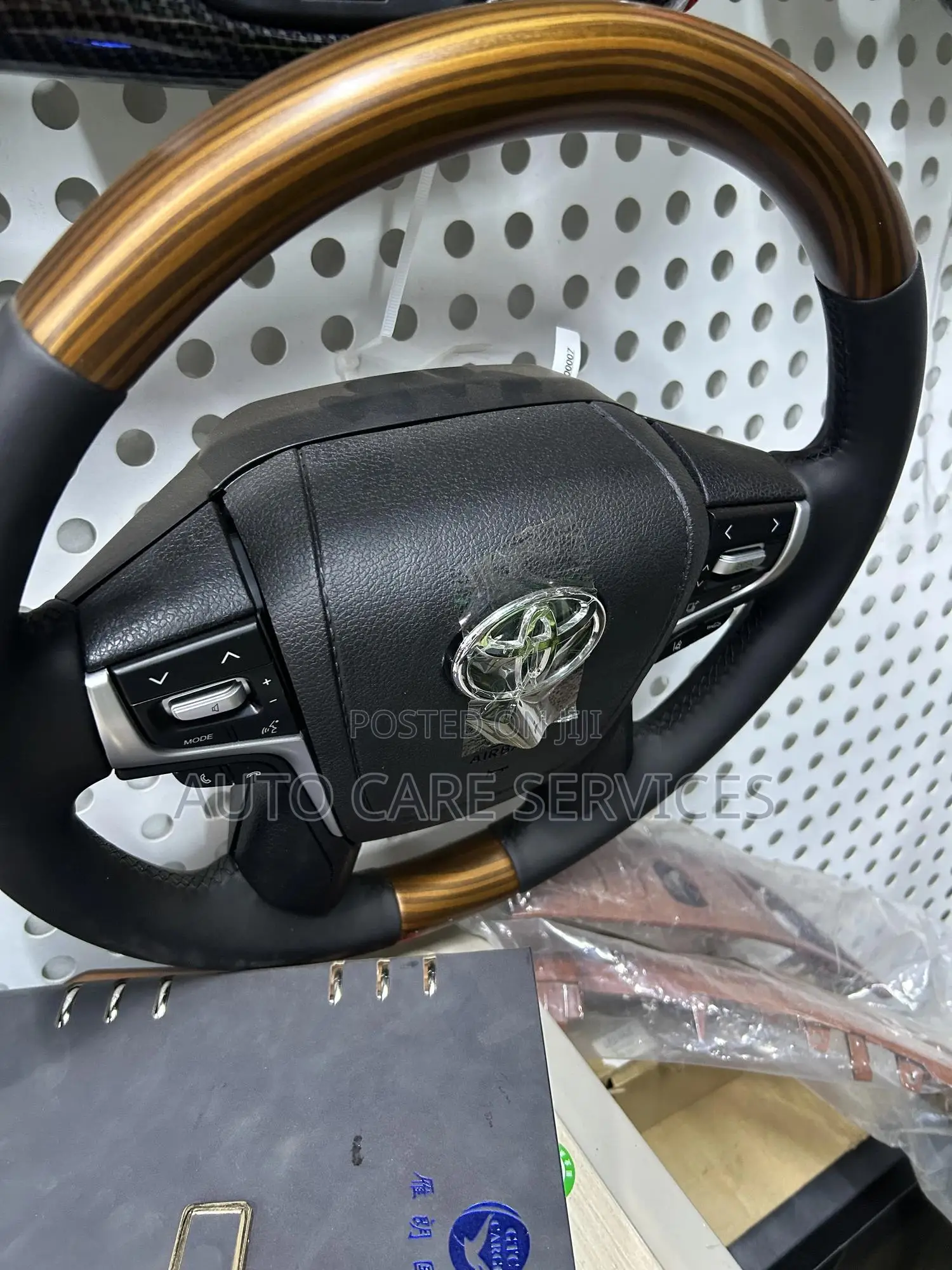 Toyota Land Cruiser Steering Wheel