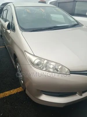 Toyota Wish 2013 Brown
