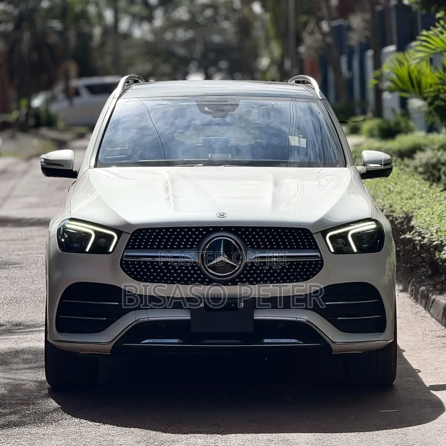 Mercedes-Benz GLE-Class GLE 300d 4MATIC 2019 White